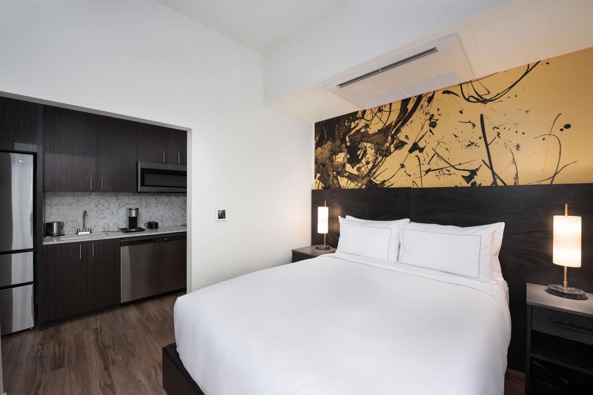 Holman Riverfront Park Hotel Salem, Tapestry By Hilton Экстерьер фото
